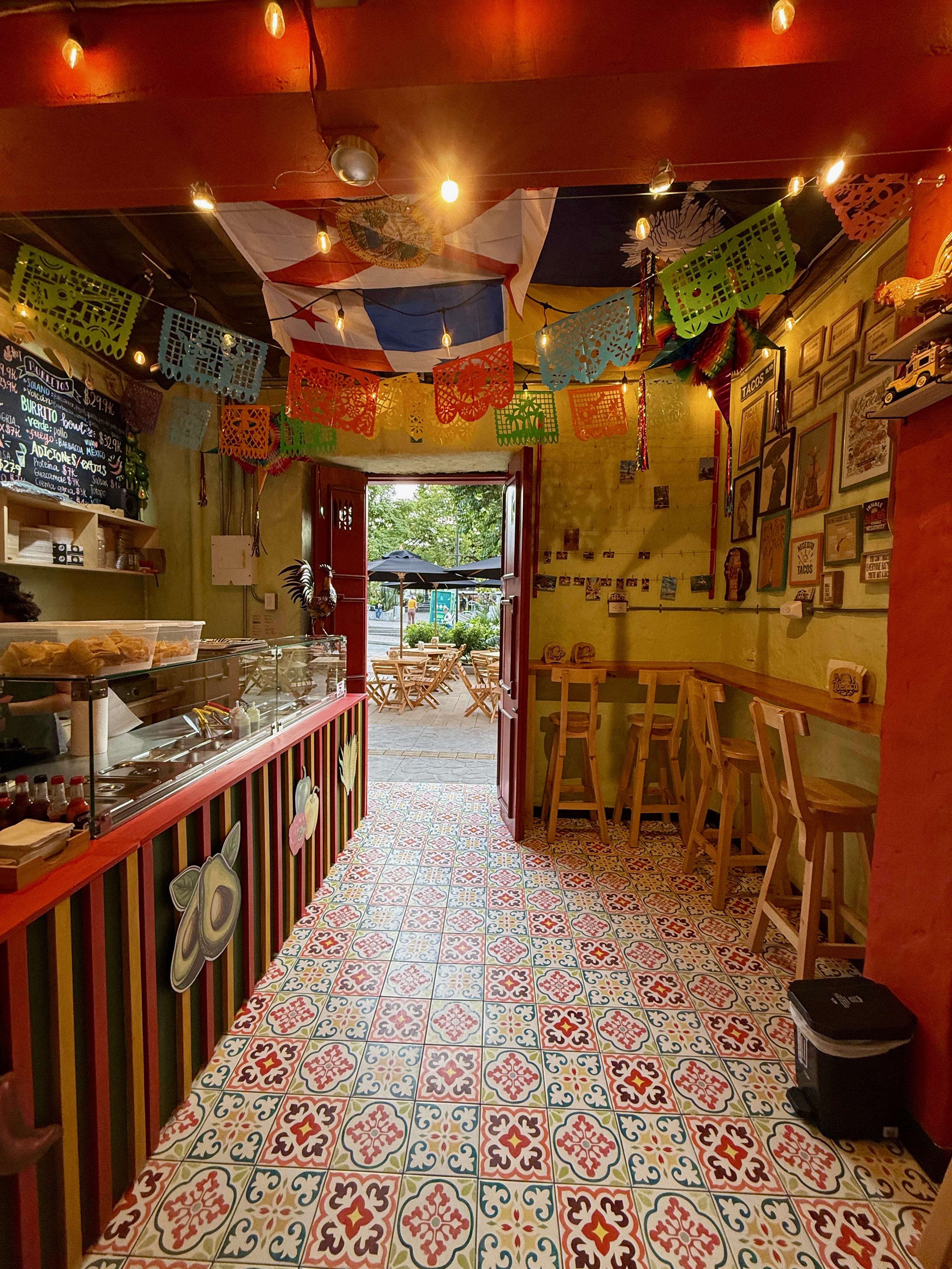 Ambiente de la cantina QueTaco